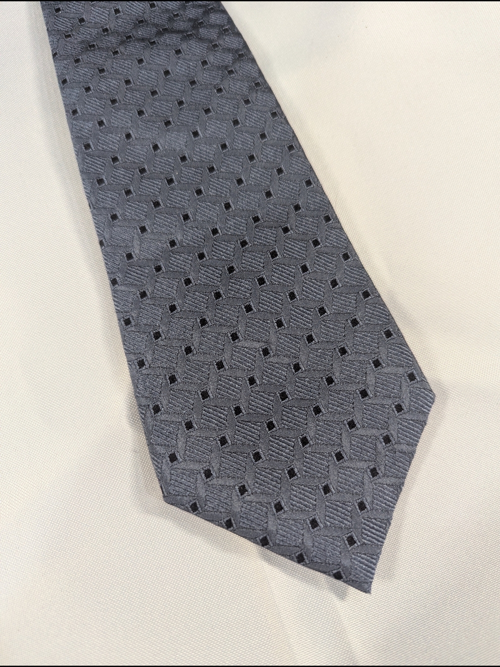 Emporio Armani Men's Textured Gray Geometric Tie